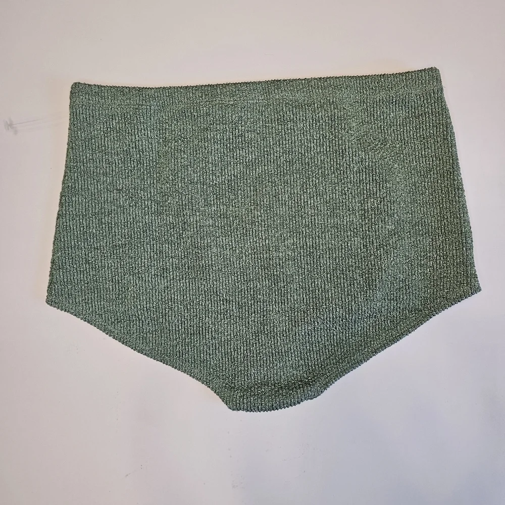NWT Zara High Rise Metallic Green Briefs Micro Shorts  Size L - Picture 4 of 6